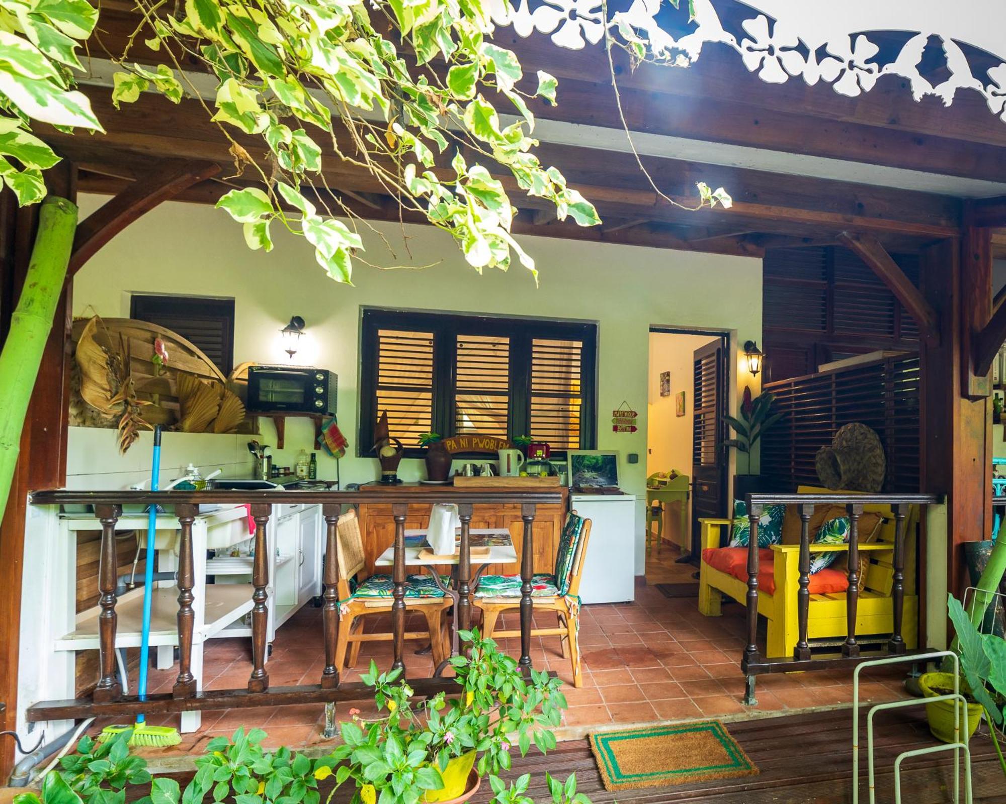 Canton Suisse Martinique Treehouseヴィラ エクステリア 写真