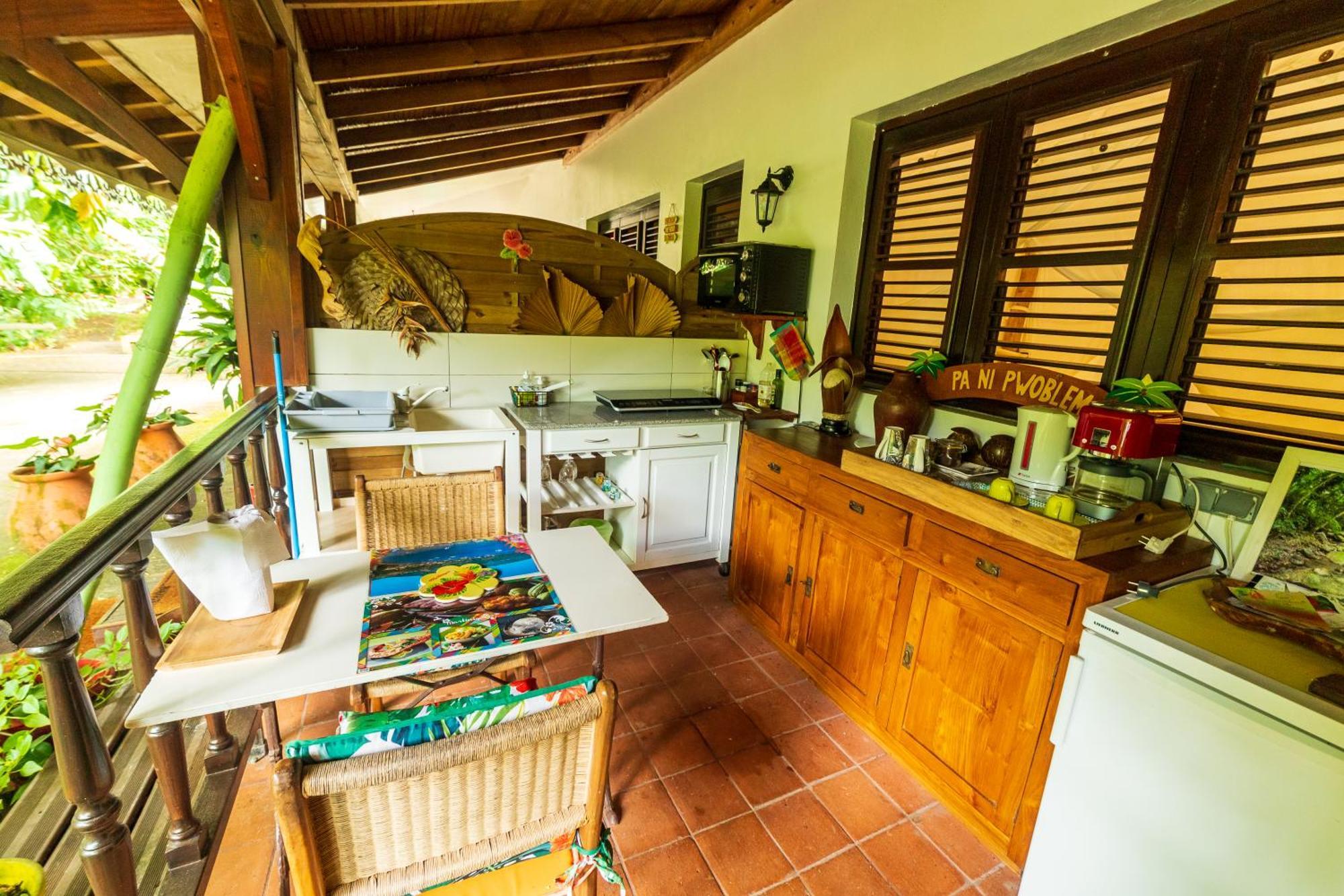 Canton Suisse Martinique Treehouseヴィラ エクステリア 写真